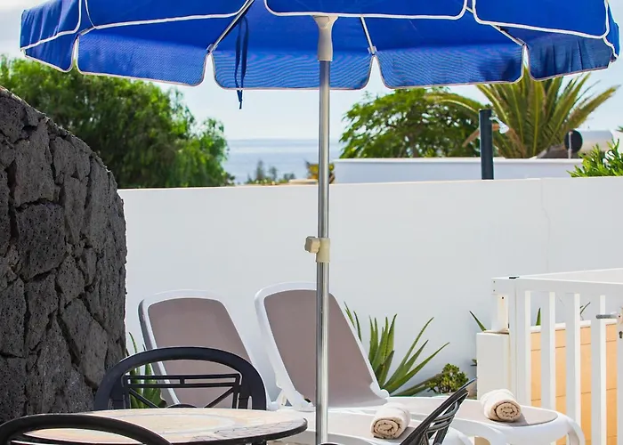 Gorgeous In Palmas Playa Blan With Private Swimming Pool, Be Inside Or Outside 펜션 *