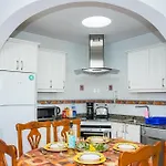 Дом отдыха Gorgeous In Palmas Playa Blan With Private Swimming Pool, Be Inside Or Outside *